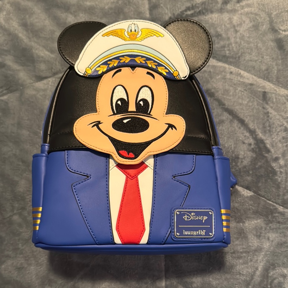 Disney Pilot Mickey Mouse Loungefly Backpack New with tags.